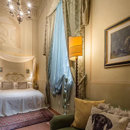 In With Private Garden Apartment Lucca